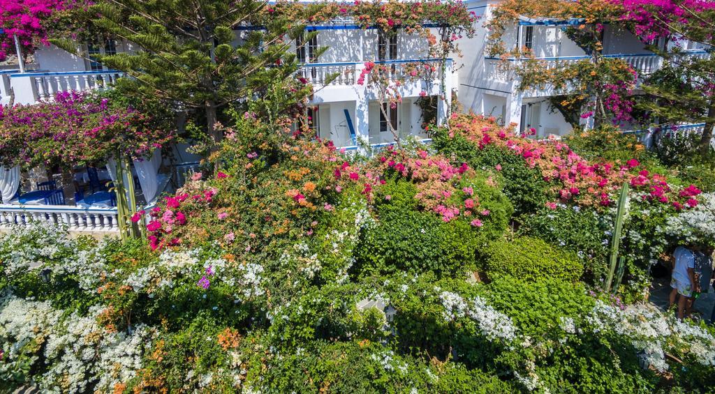 Angelika Aparthotel Alinda  Exterior foto